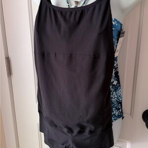 Flexees Black Sleeveless Top